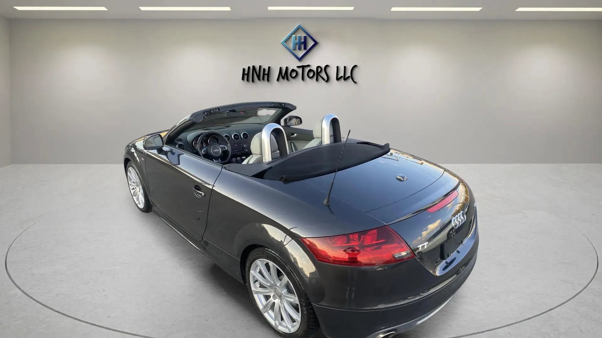 Used 2014 Audi TT 2.0T image 14