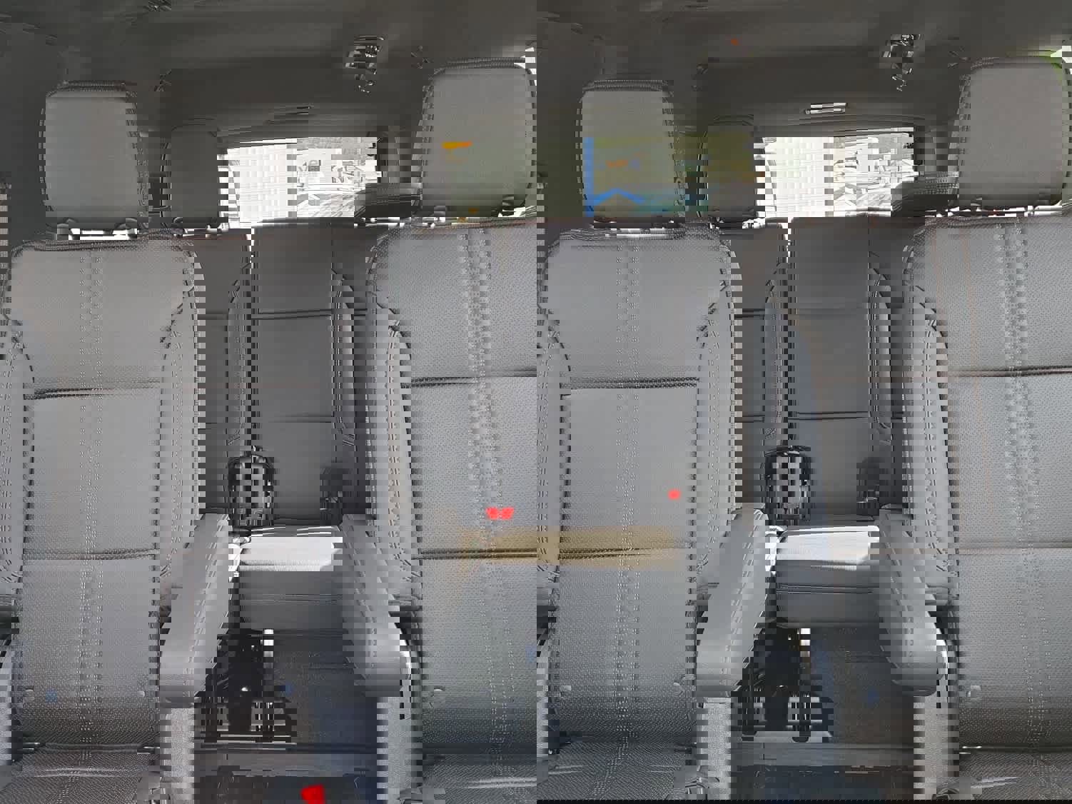 New 2026 Chevrolet Suburban High Country image 29