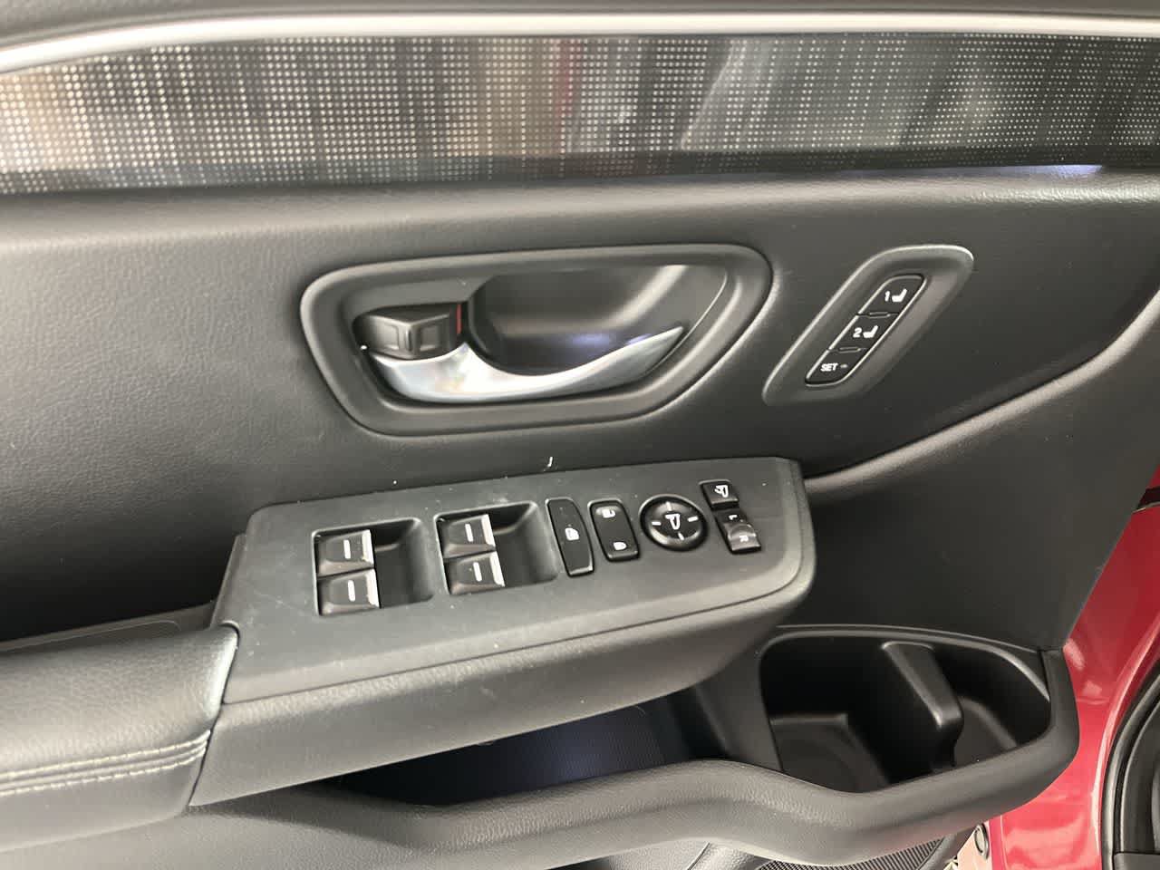Used 2023 Honda Pilot Touring image 13