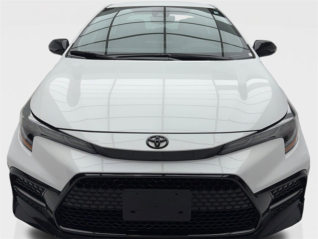 Used 2022 Toyota Corolla SE image 4