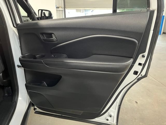 Used 2023 Honda Passport EX-L image 16