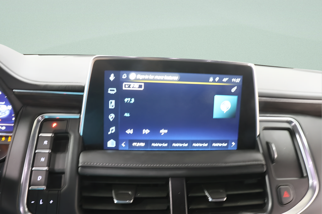 Used 2023 Chevrolet Tahoe LT w/ Luxury Package AWD/4WD image 13