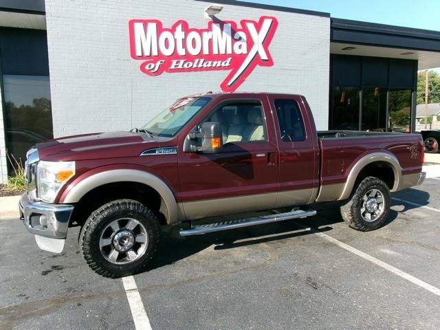 Used 2011 Ford F250 Lariat w/ Snow Plow Prep Pkg AWD/4WD image 2
