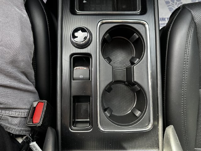 Certified 2023 Lincoln Corsair AWD w/ Equipment Group 101A image 25