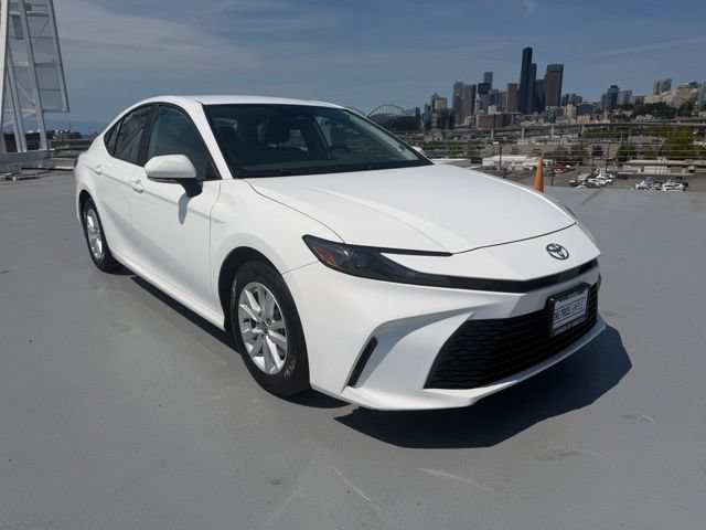 Used 2025 Toyota Camry LE FWD 360° Tour