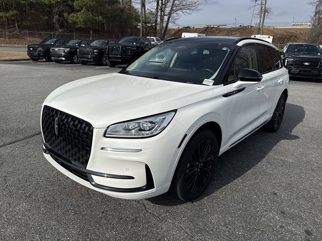 Used 2023 Lincoln Corsair Reserve w/ Equipment Group 201A image 3