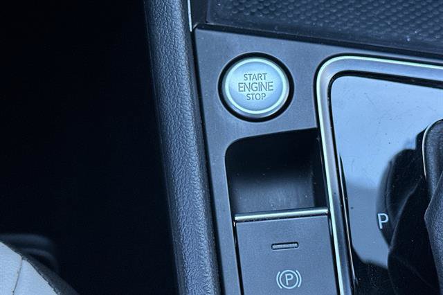 Used 2019 Volkswagen Jetta R-Line FWD image 22