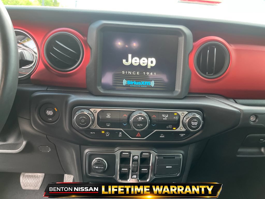 Used 2022 Jeep Gladiator Sport AWD/4WD image 18