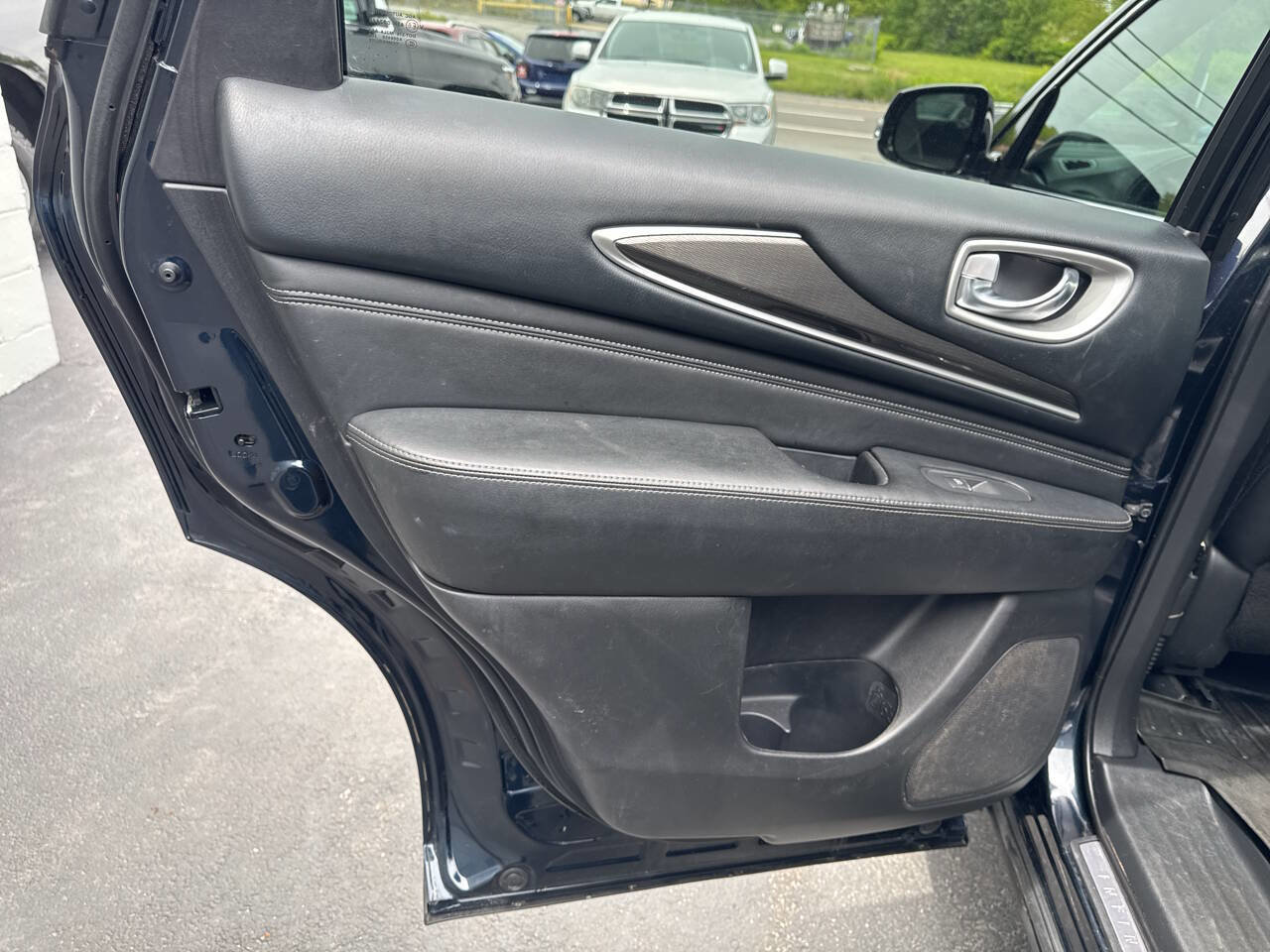 Used 2020 INFINITI QX60 Pure image 18