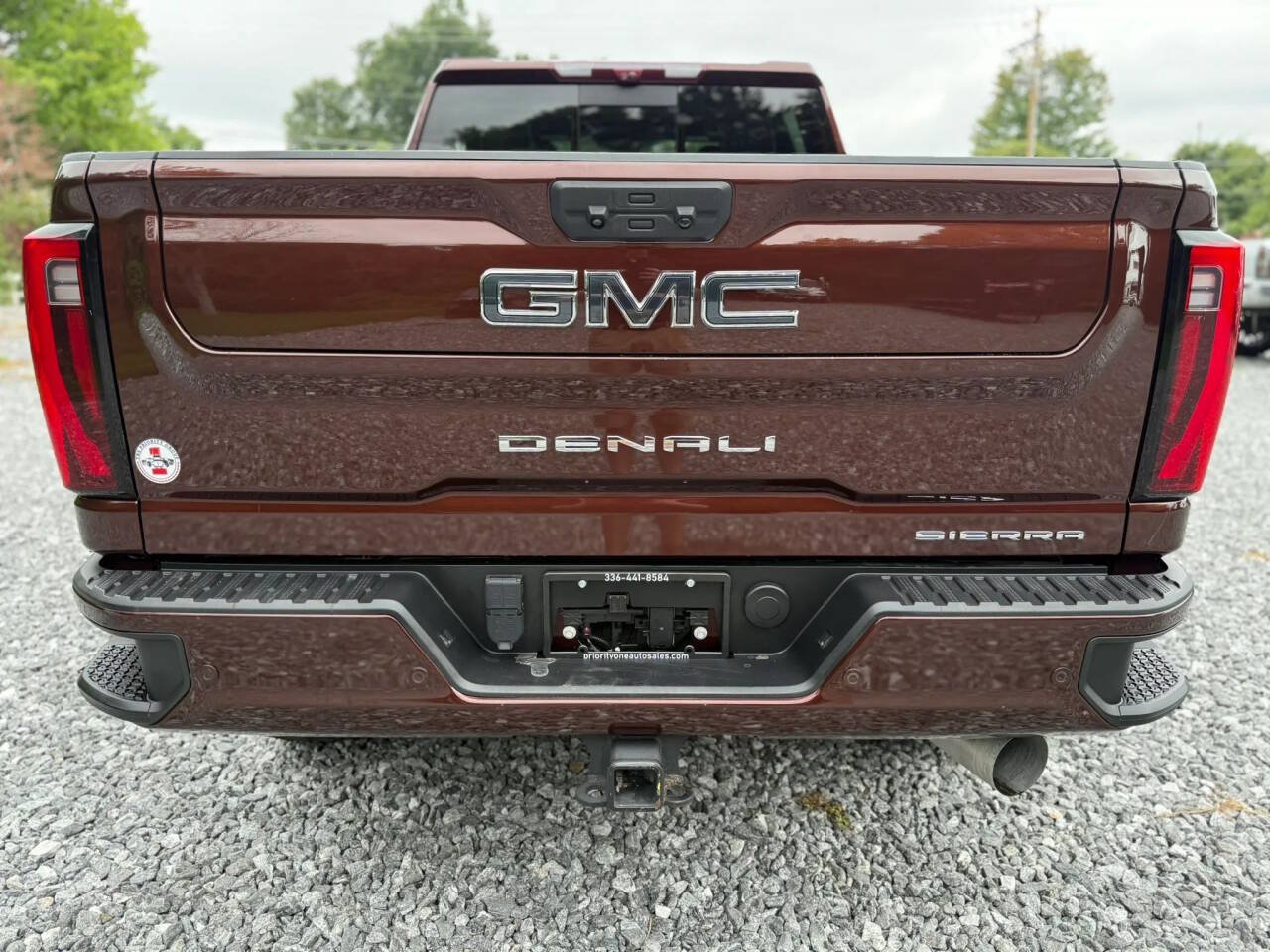 Used 2024 GMC Sierra 2500 Denali Ultimate w/ Max Trailering Package AWD/4WD image 6