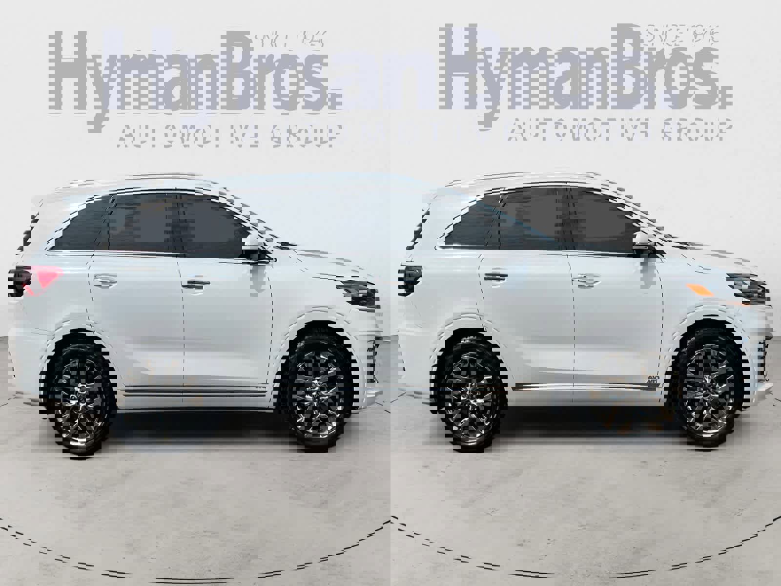 Used 2019 Kia Sorento SX image 2