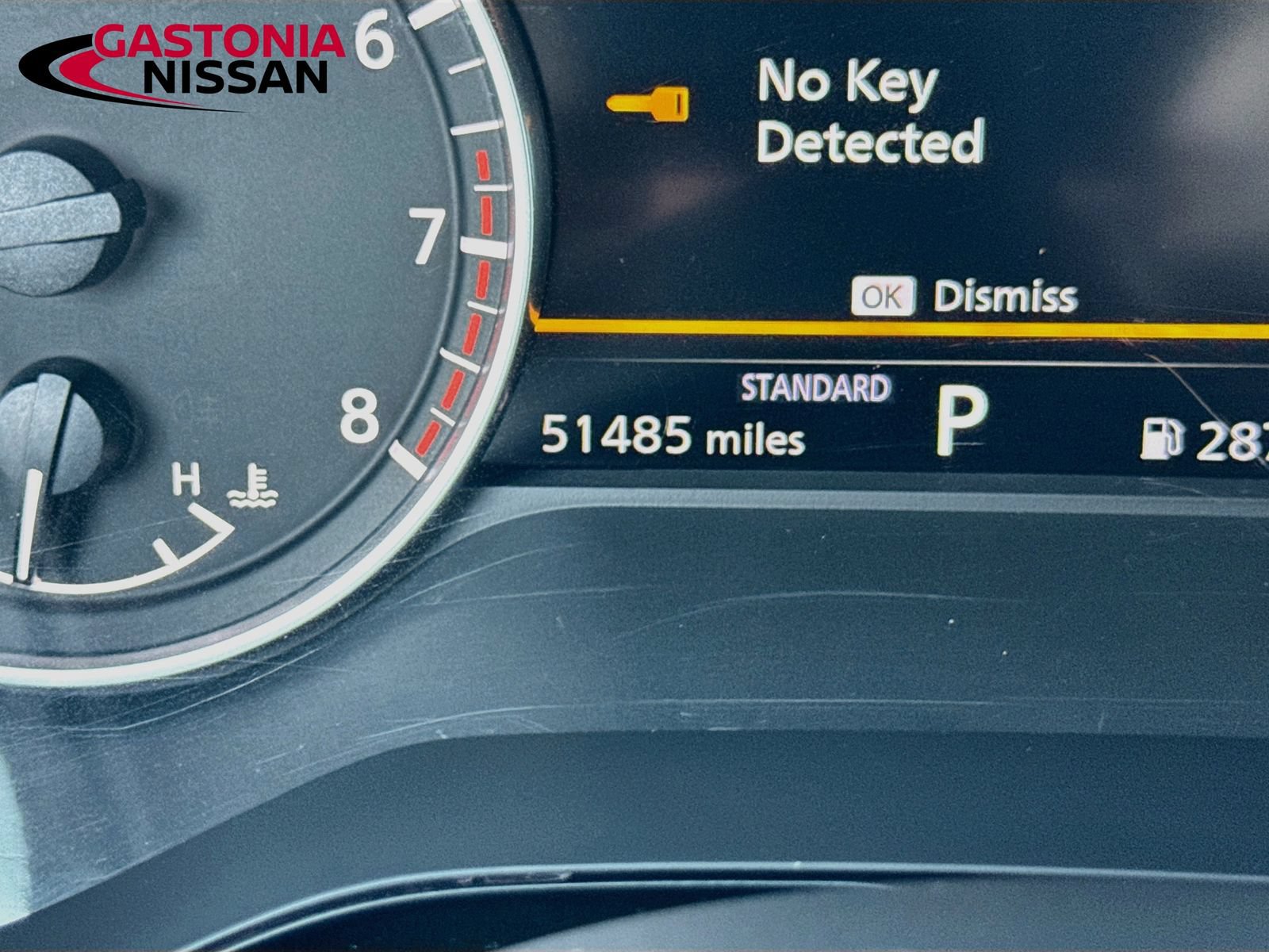 Used 2025 Nissan Pathfinder SL FWD image 15