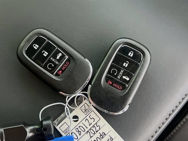 Certified 2025 Honda Accord Touring image 33