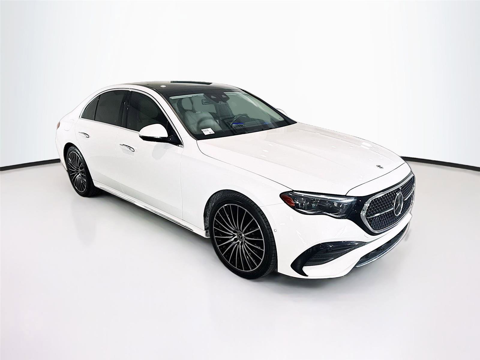 Used 2024 Mercedes-Benz E 350 4MATIC Sedan image 34