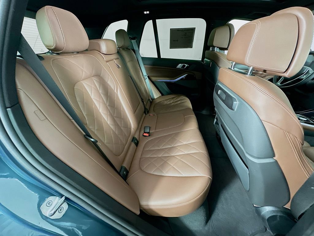 Used 2025 BMW X5 xDrive40i image 35