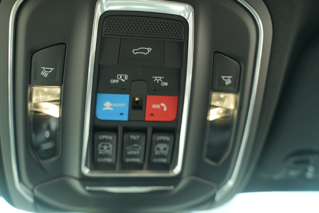 New 2026 Jeep Grand Wagoneer Limited AWD/4WD image 39