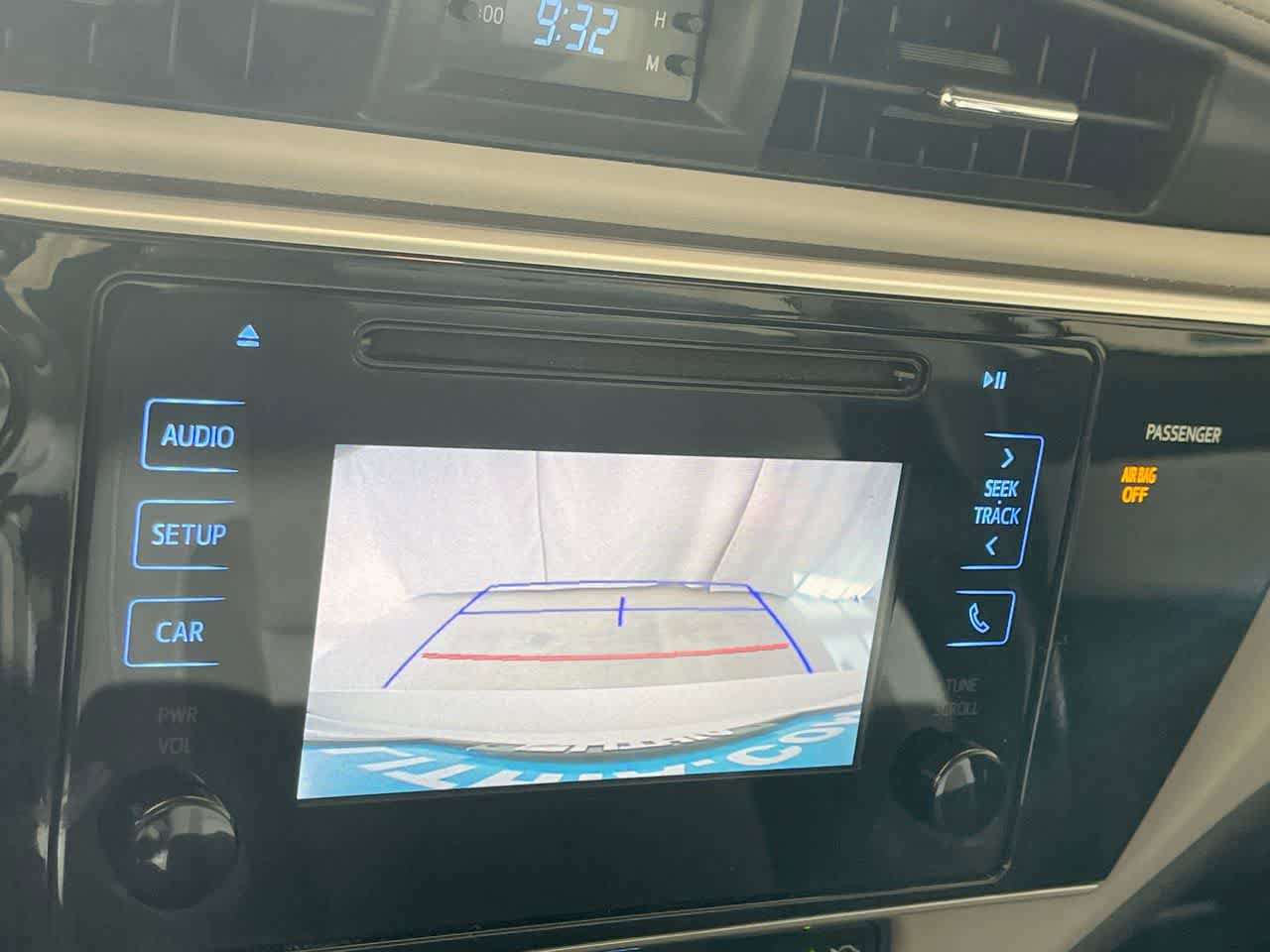 Used 2017 Toyota Corolla LE FWD image 17