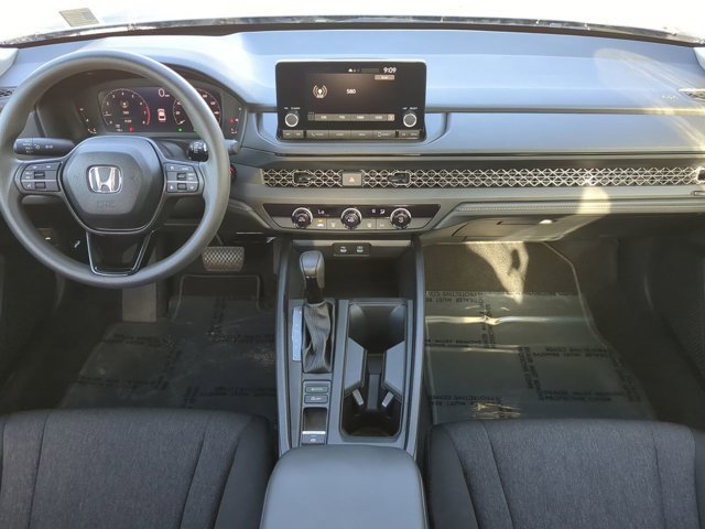 Used 2025 Honda Accord LX image 14