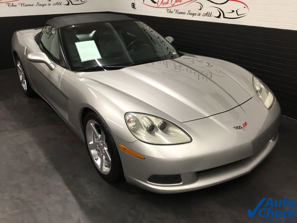 Used 2005 Chevrolet Corvette Convertible w/ Preferred Equipment Group image 13