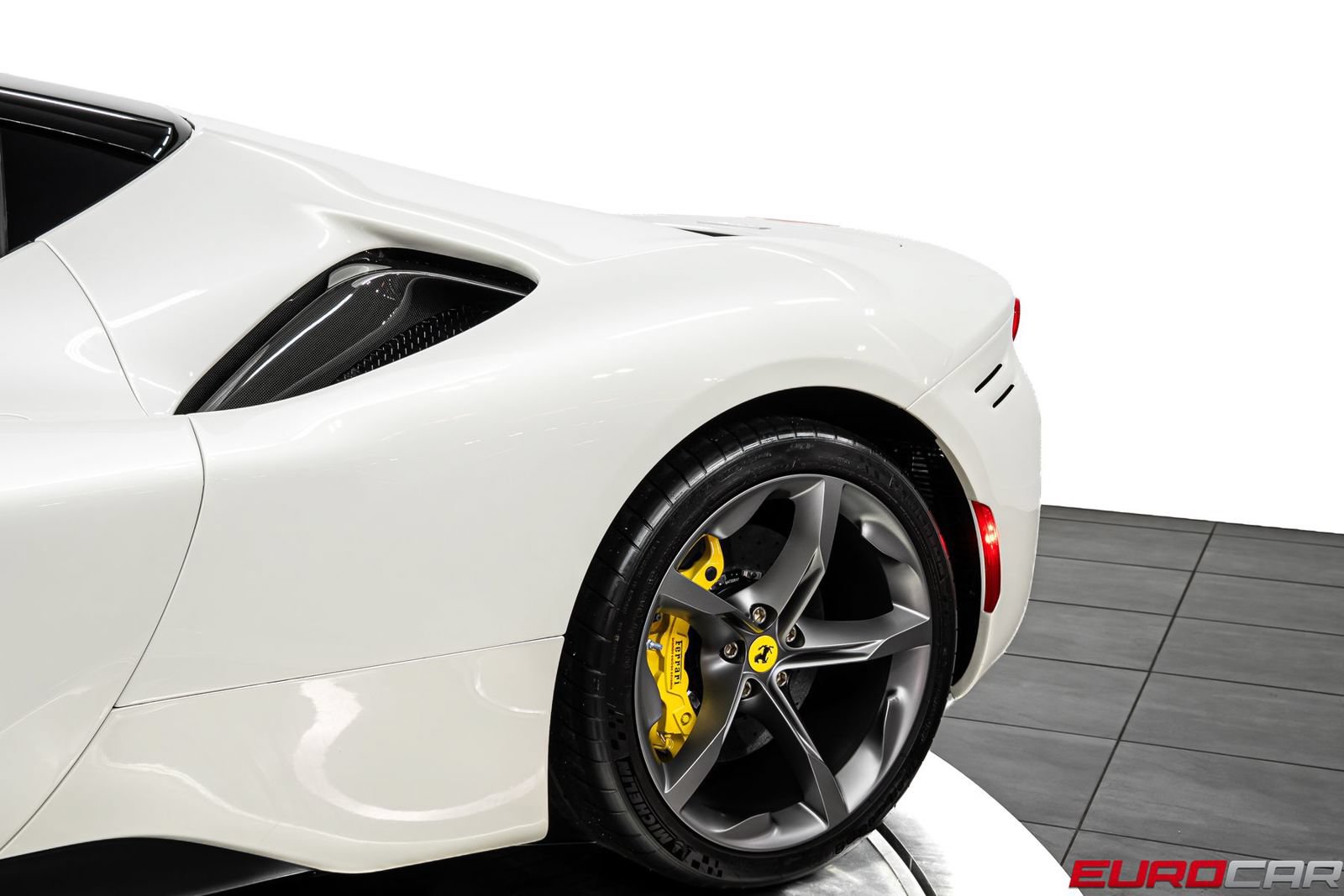 Used 2023 Ferrari SF90 Stradale AWD/4WD image 19