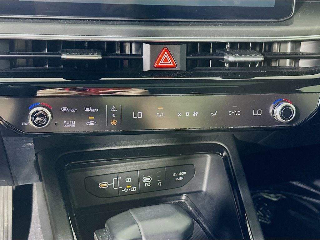 Used 2025 Kia K5 GT image 25