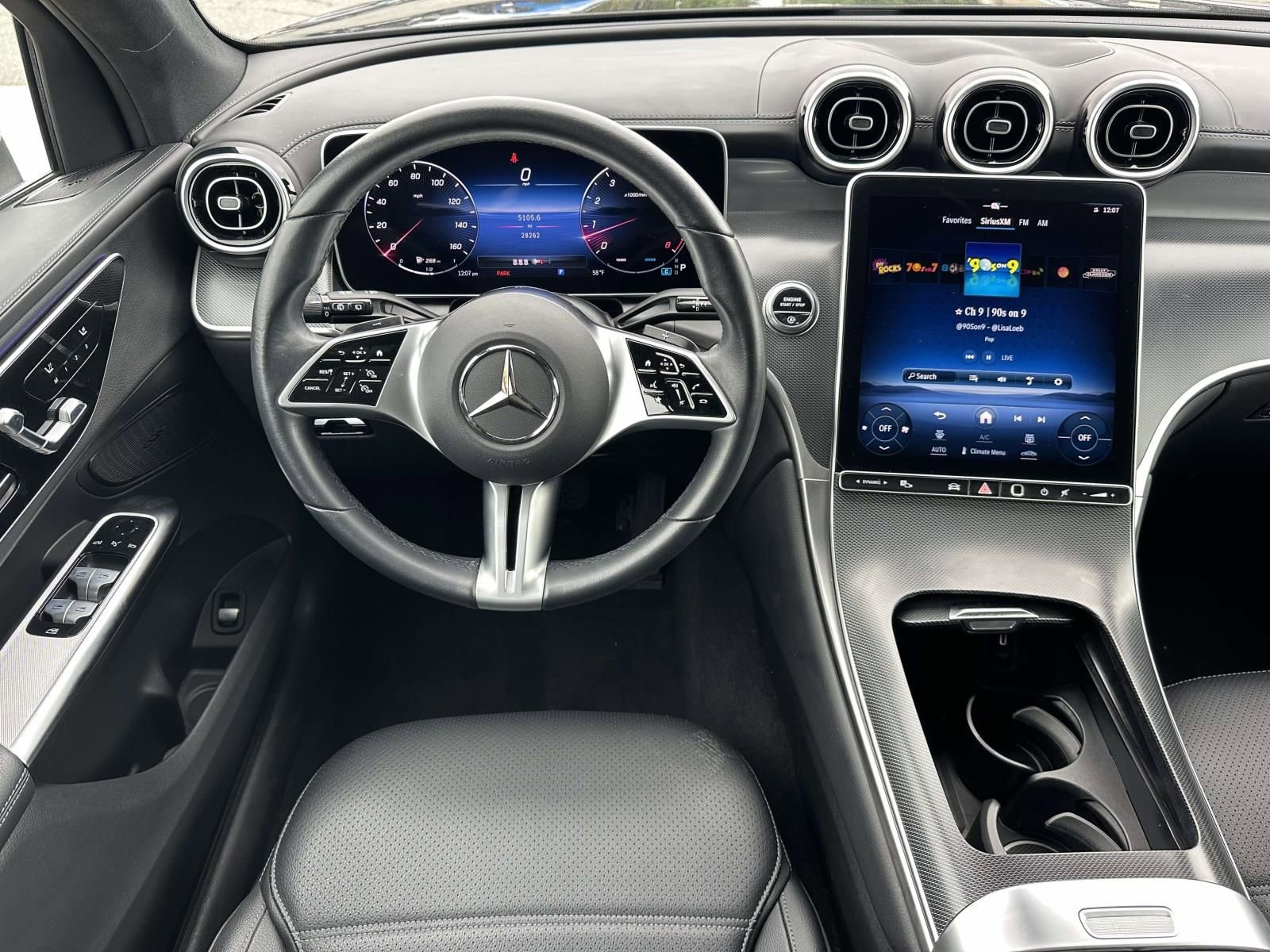 Used 2024 Mercedes-Benz GLC 300 image 8