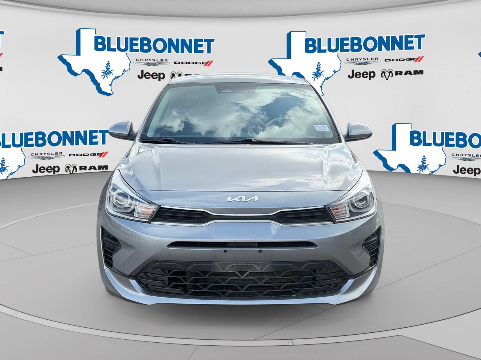 Used 2023 Kia Rio S w/ Technology Package FWD image 2