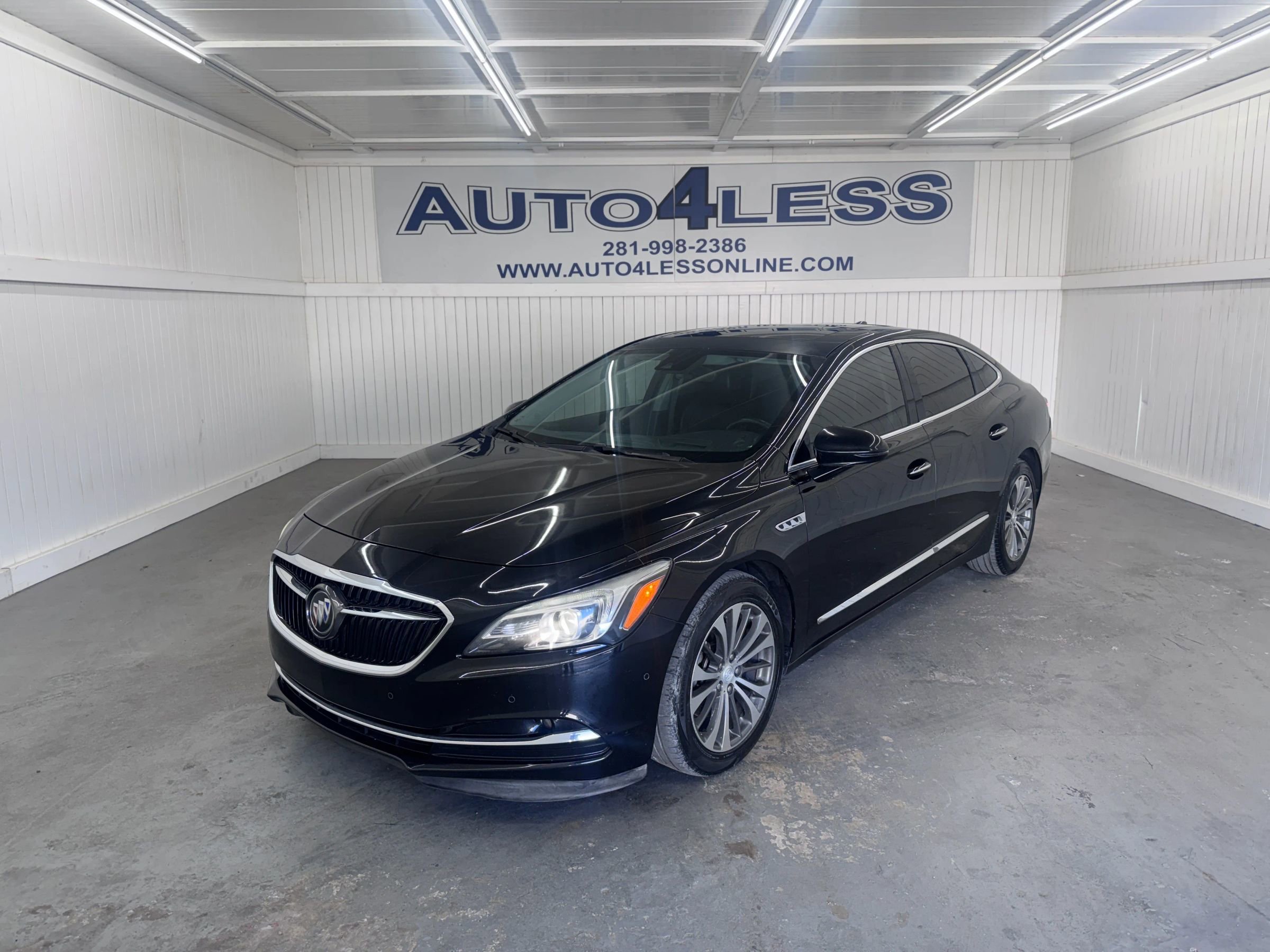 Used 2017 Buick Regal Premium w/ Driver Confidence Package #2
