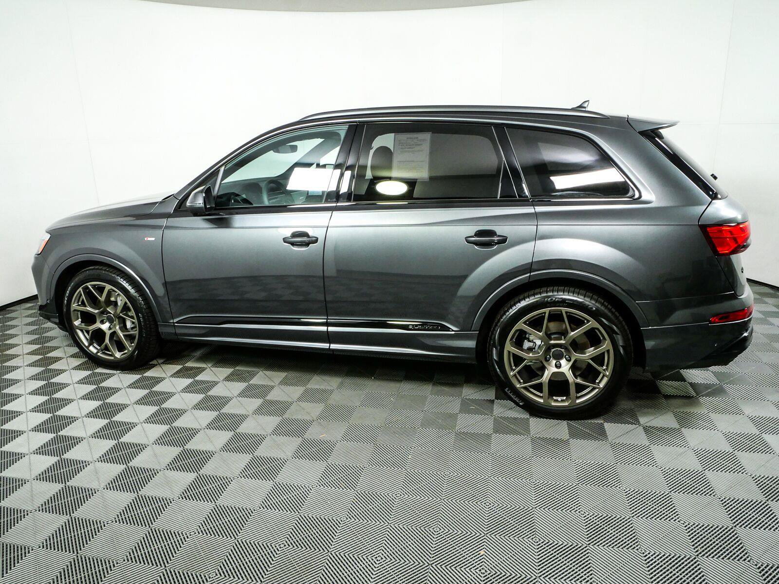 Used 2026 Audi Q7 Premium Plus AWD/4WD image 31