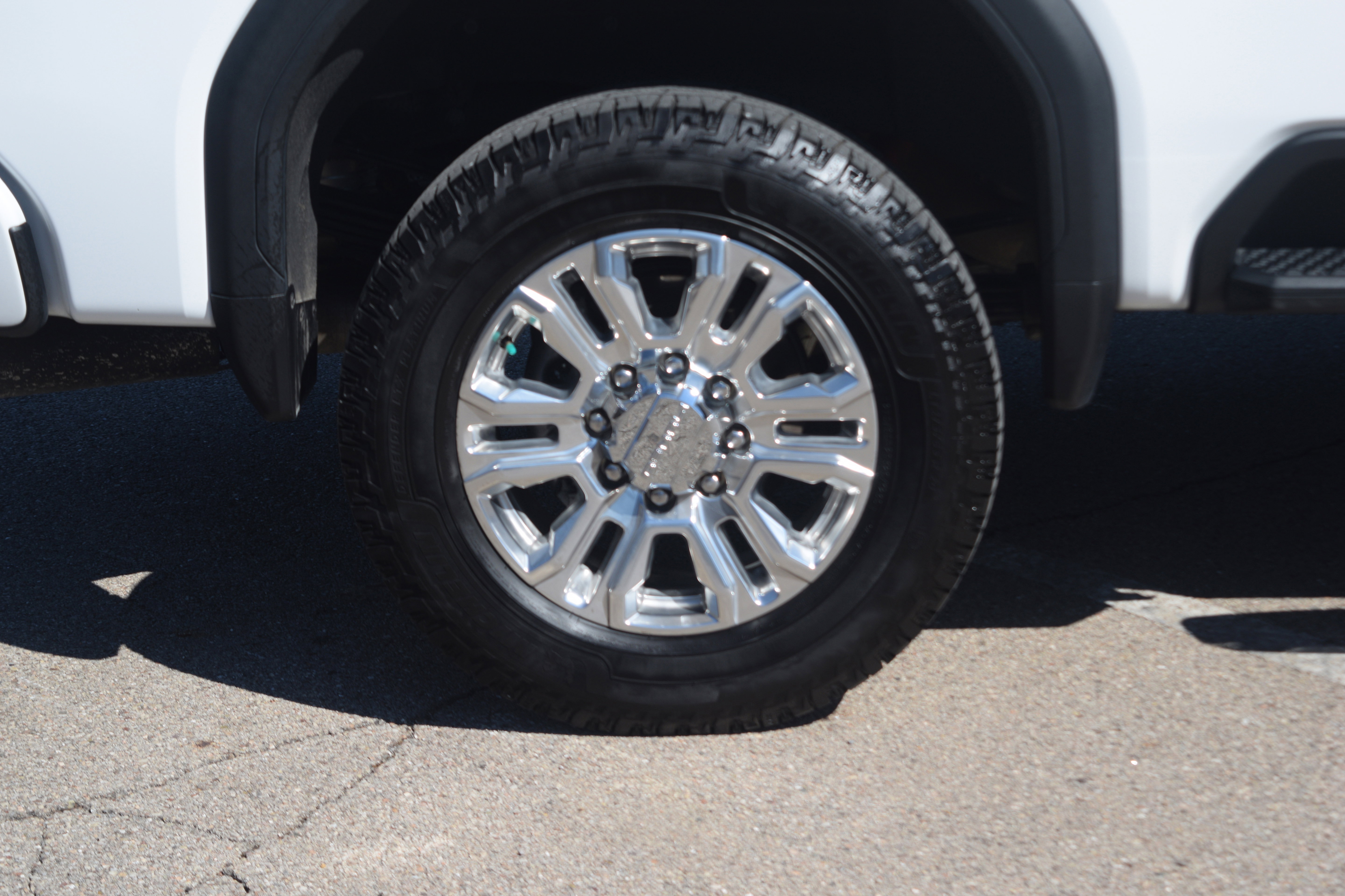 Used 2020 GMC Sierra 3500 Denali w/ Denali Ultimate Package image 28