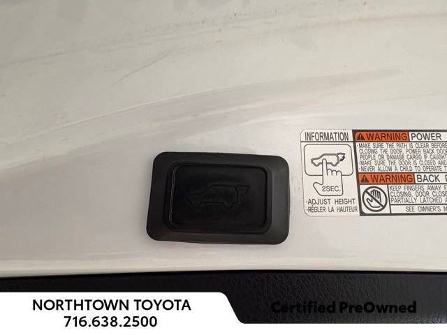 Used 2016 Toyota RAV4 XLE w/ Convenience Package image 15