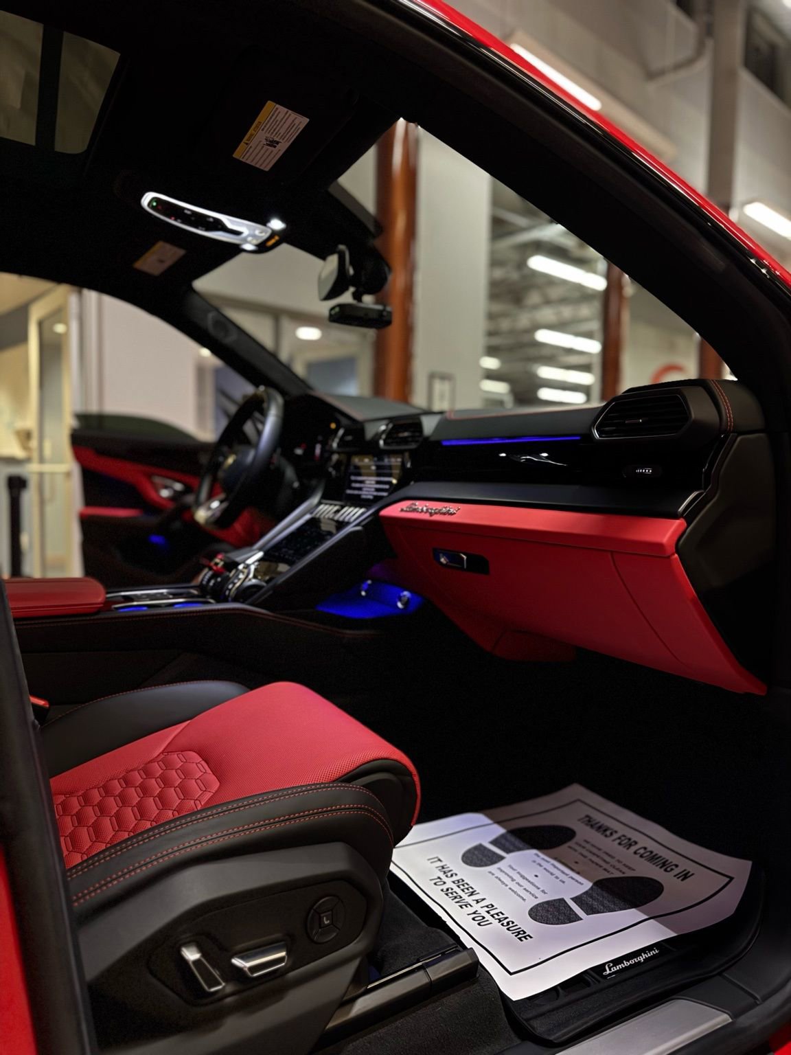 Used 2022 Lamborghini Urus image 15