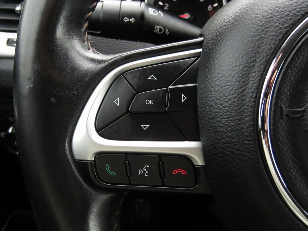 Used 2019 Jeep Compass Latitude image 22