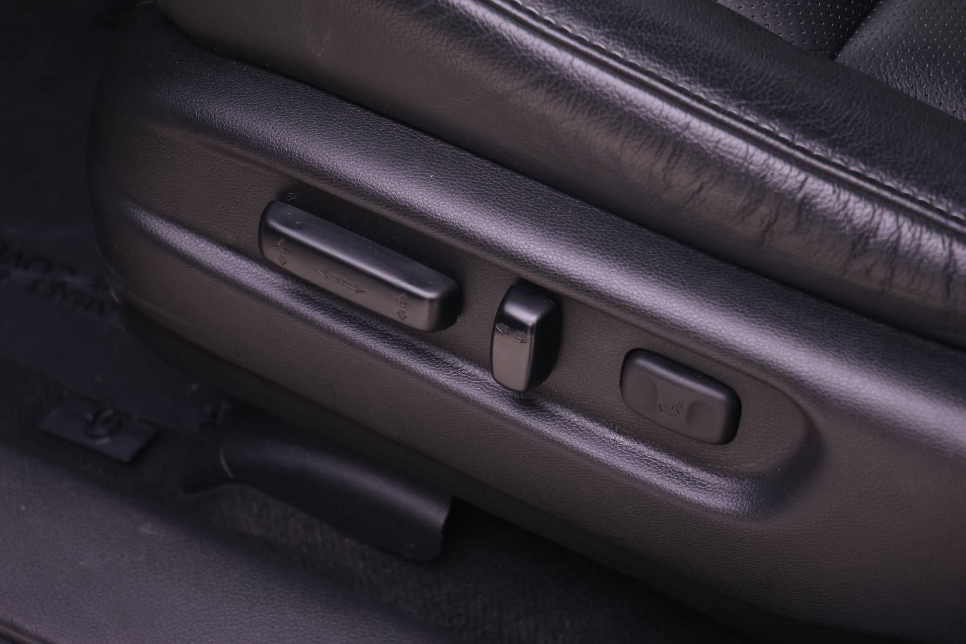 Certified 2023 Honda Passport EX-L image 15