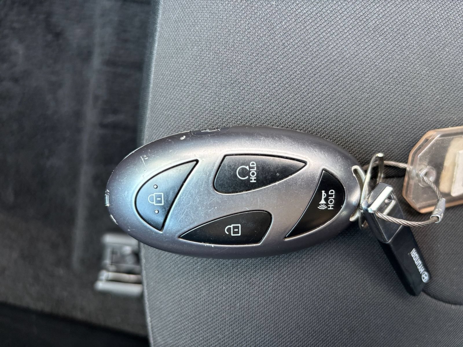 Used 2025 Hyundai Elantra SEL FWD image 24