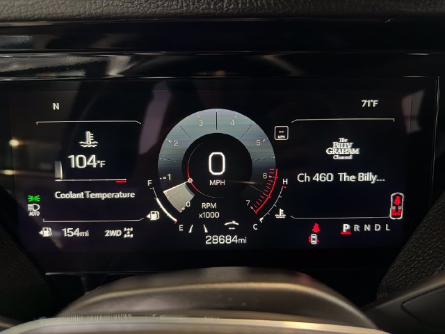 Used 2025 GMC Yukon Denali AWD/4WD image 20