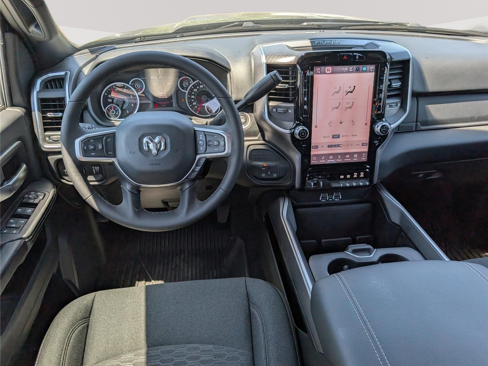 New 2026 RAM 3500 Big Horn AWD/4WD image 12