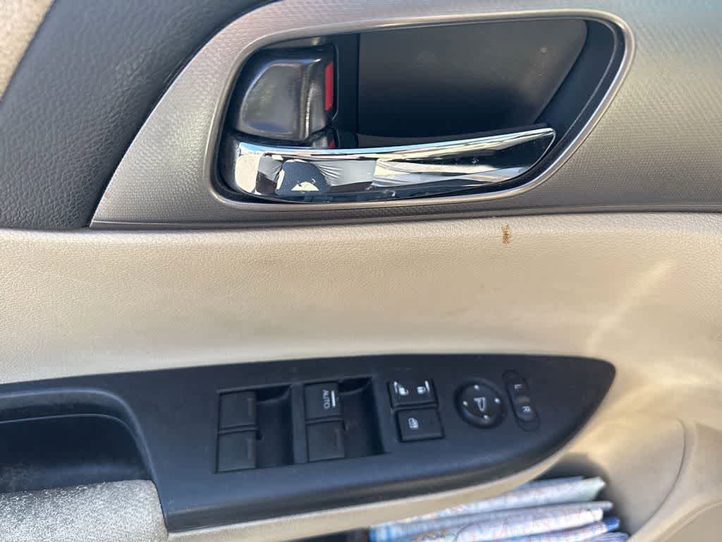 Used 2013 Honda Accord LX image 10