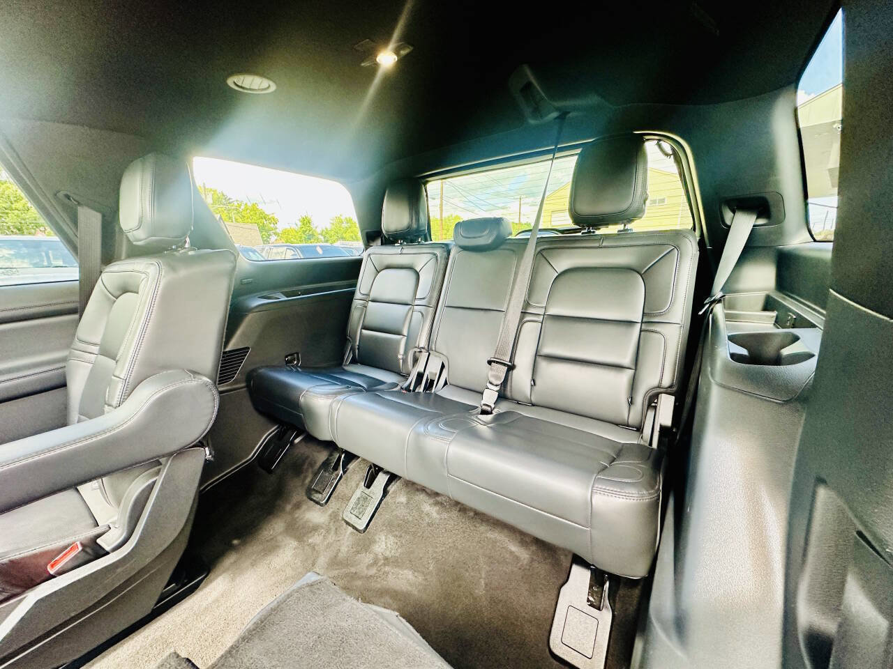 Used 2022 Lincoln Navigator Reserve image 42