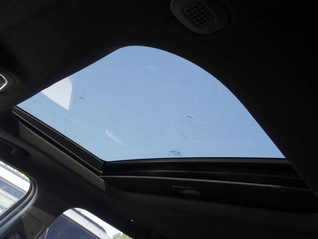 New 2025 Jeep Grand Cherokee L Altitude image 3