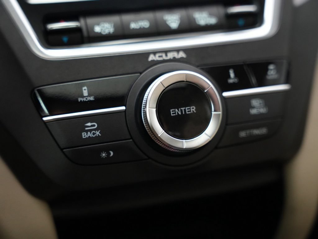 Used 2017 Acura MDX FWD image 27