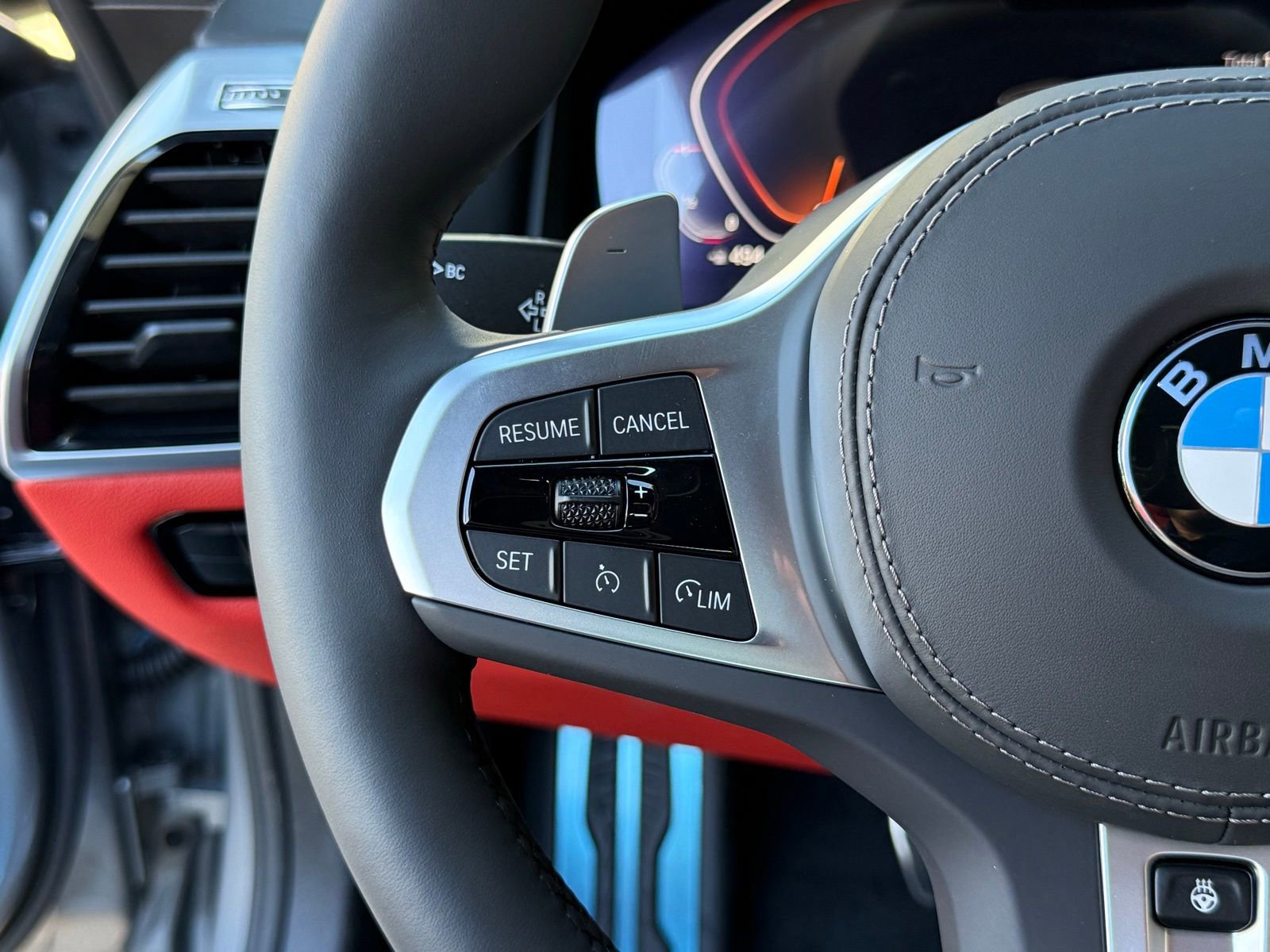 New 2026 BMW 840i Convertible image 23