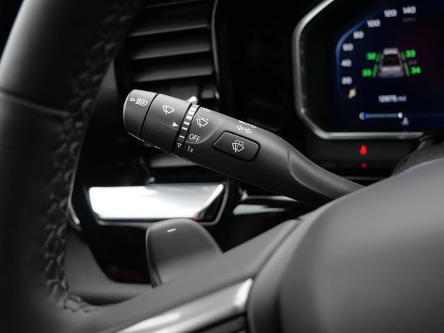 Used 2026 Chevrolet Silverado 1500 RST w/ Redline Edition AWD/4WD image 24