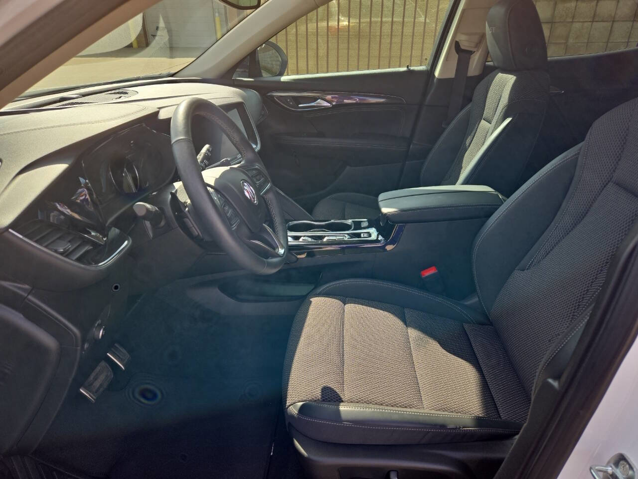 Used 2023 Buick Envision Preferred image 26