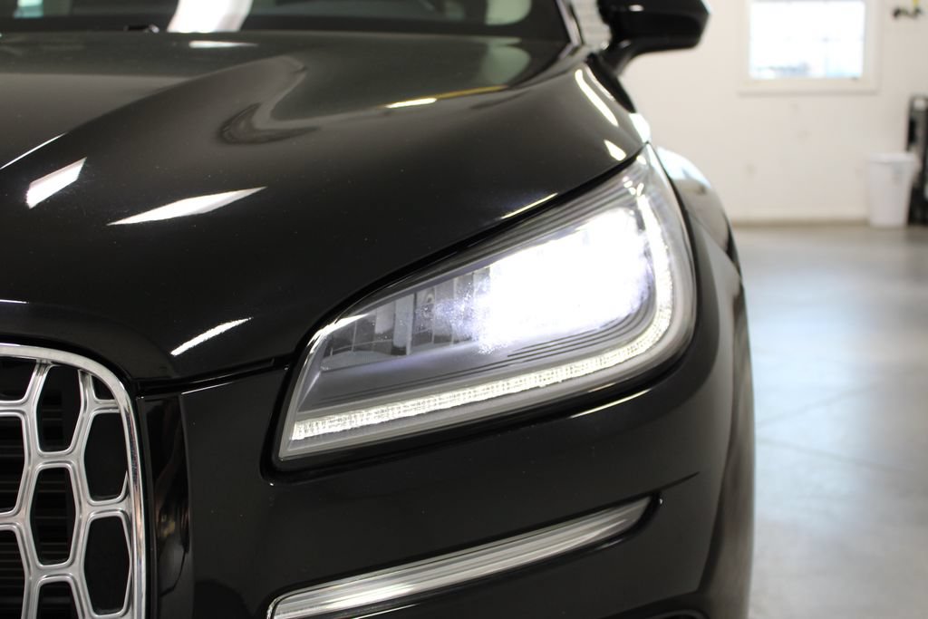 Used 2024 Lincoln Corsair FWD image 13