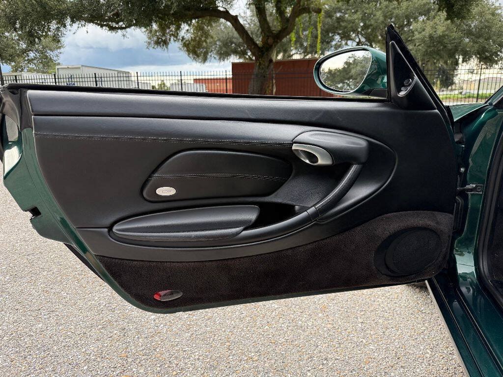Used 2001 Porsche Boxster RWD image 15