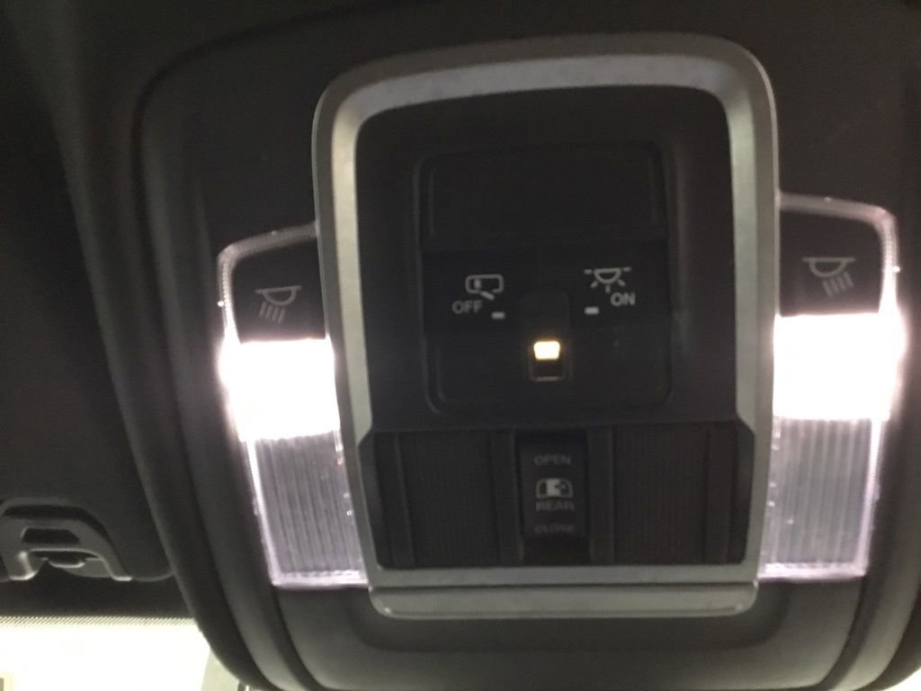 Used 2019 RAM 1500 Sport image 35