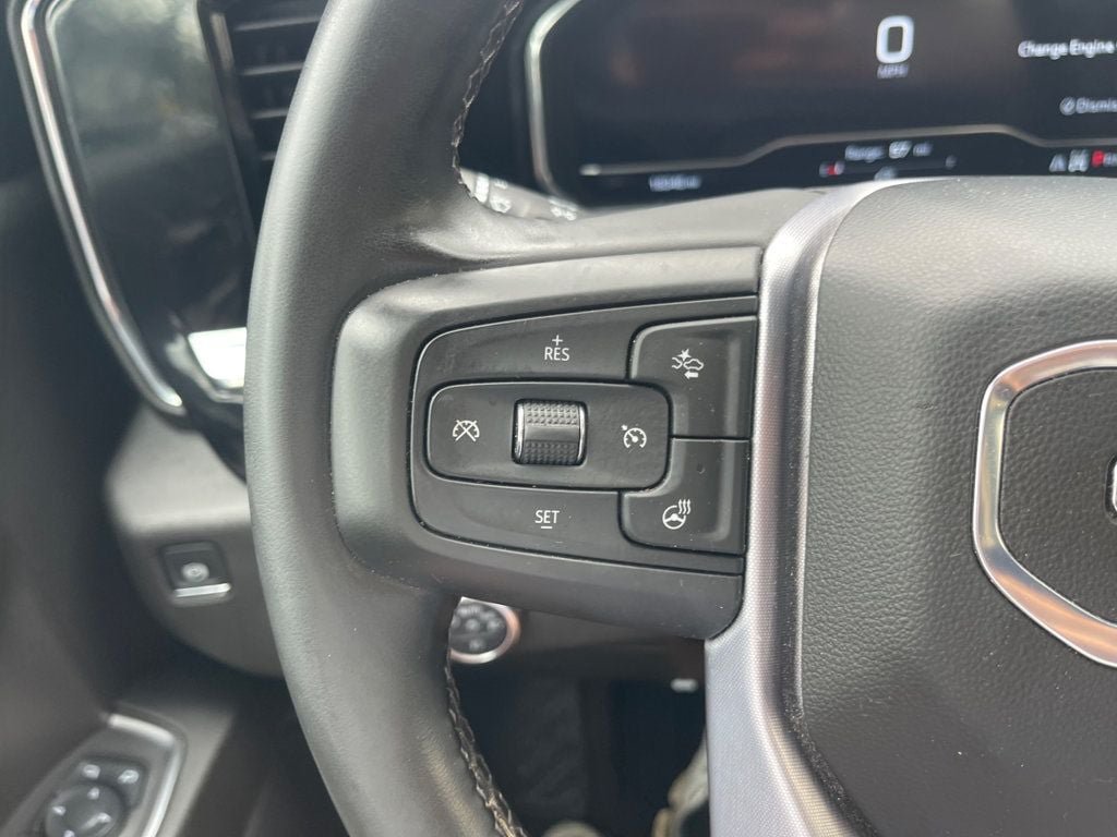 Used 2025 GMC Sierra 1500 Elevation AWD/4WD image 15