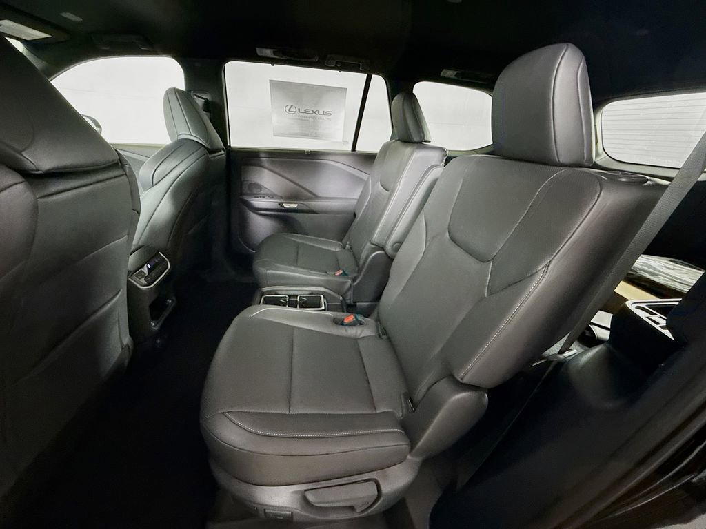 New 2026 Lexus TX 500h AWD image 17