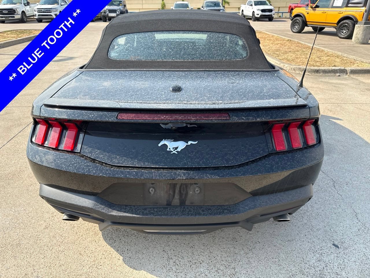 Used 2025 Ford Mustang Premium RWD image 7